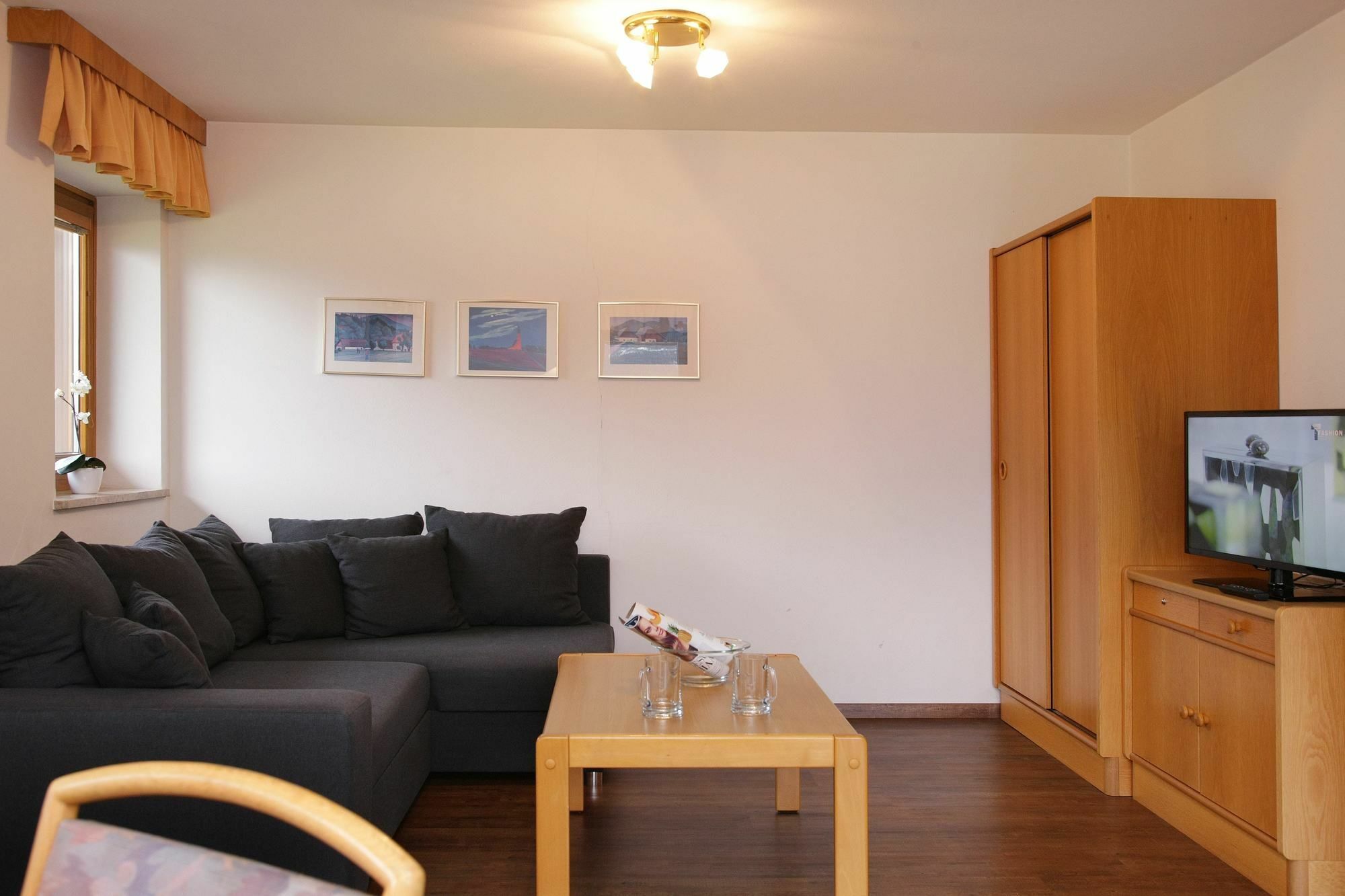 New! Tevini Alpine Apartments By We Rent Zell am See Luaran gambar