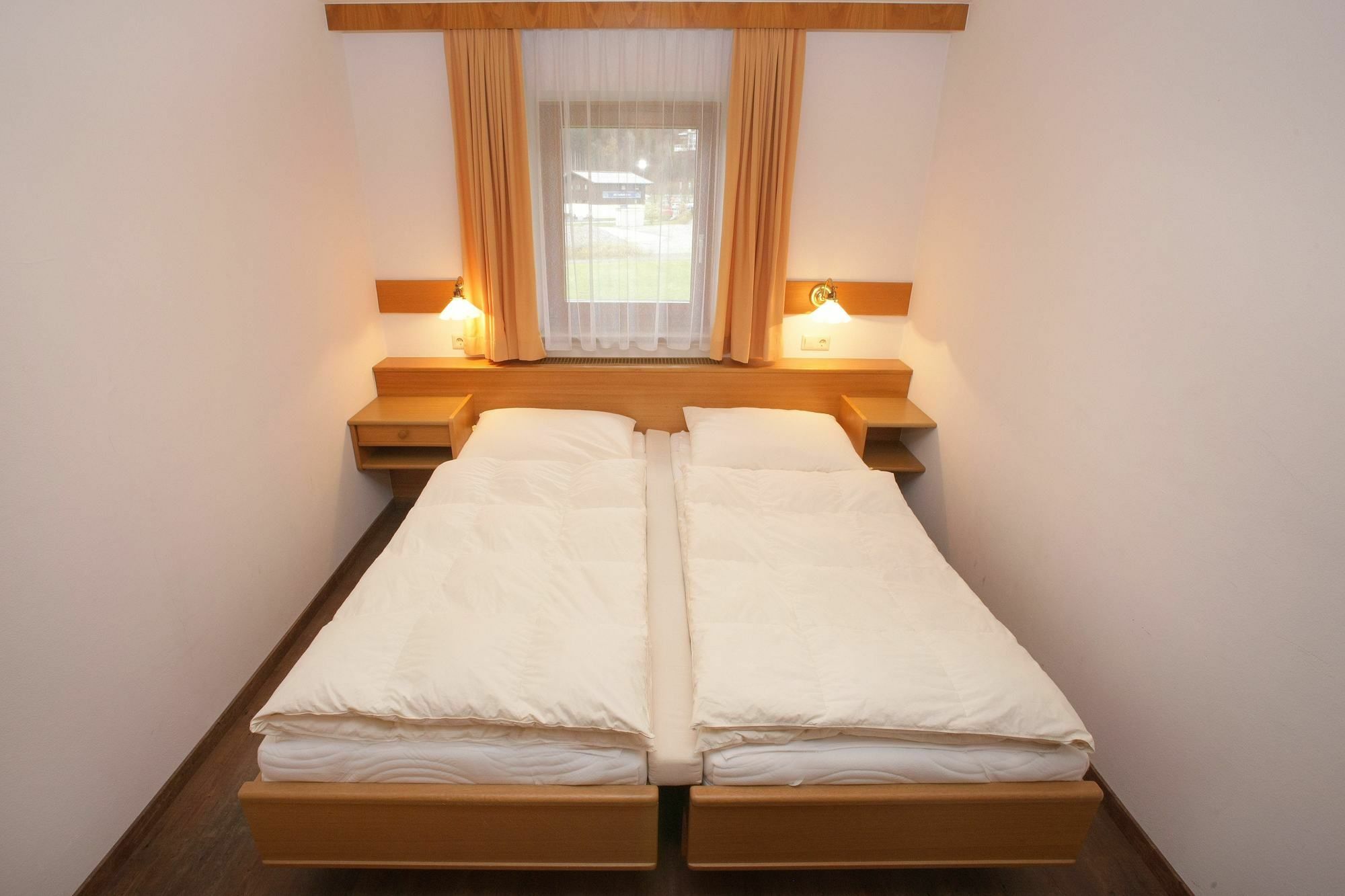 New! Tevini Alpine Apartments By We Rent Zell am See Luaran gambar